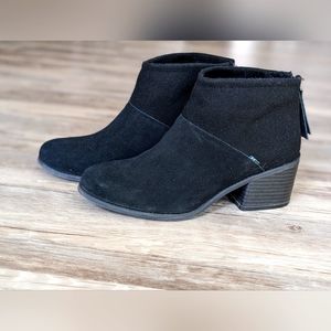 Toms Black Booties Size 9